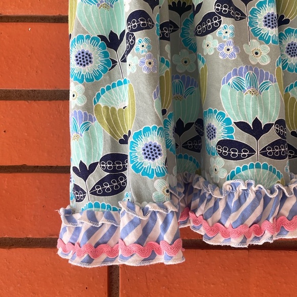 MATILDA JANE Girl's Smocked Green Blue Floral Sleeveless Top Size 10 - Picture 5 of 7